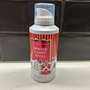 Bath & Body Works Winter Candy Apple Shapeable Soap